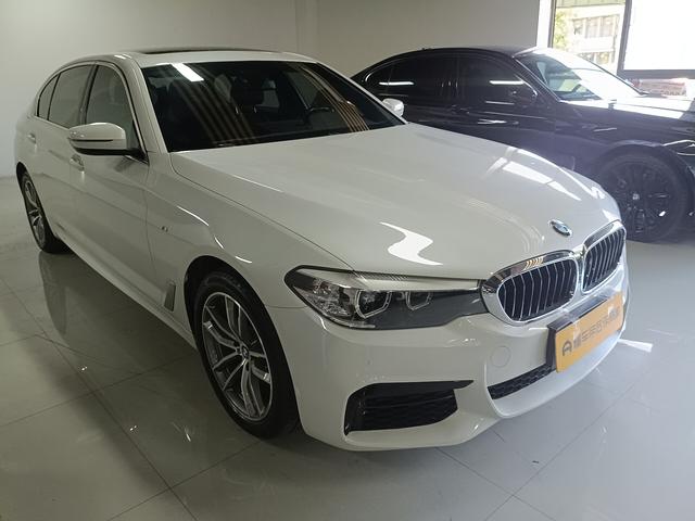 BMW 5 серии 2020 thumb 12