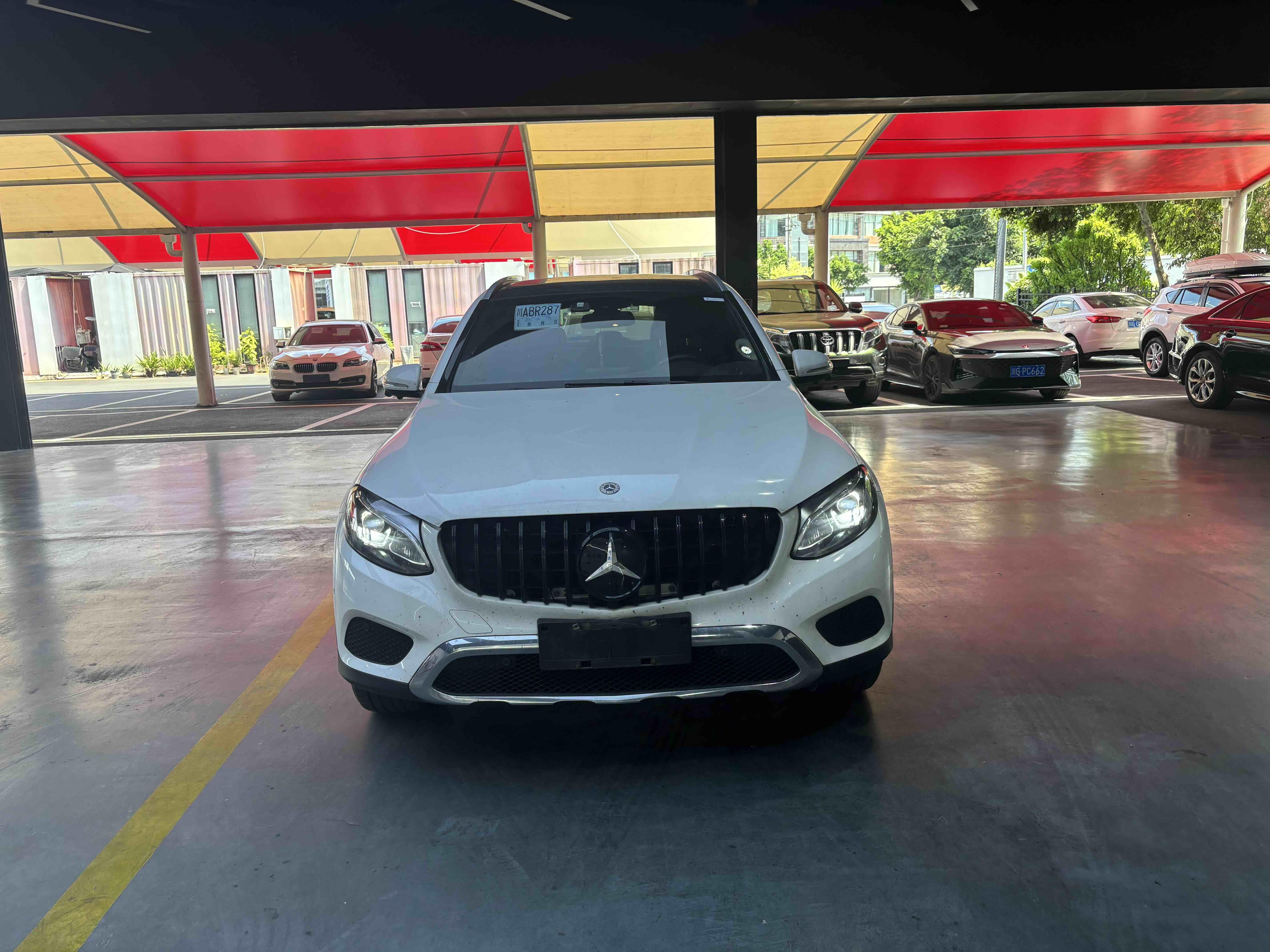 Mercedes-Benz GLC 2017 thumb 9
