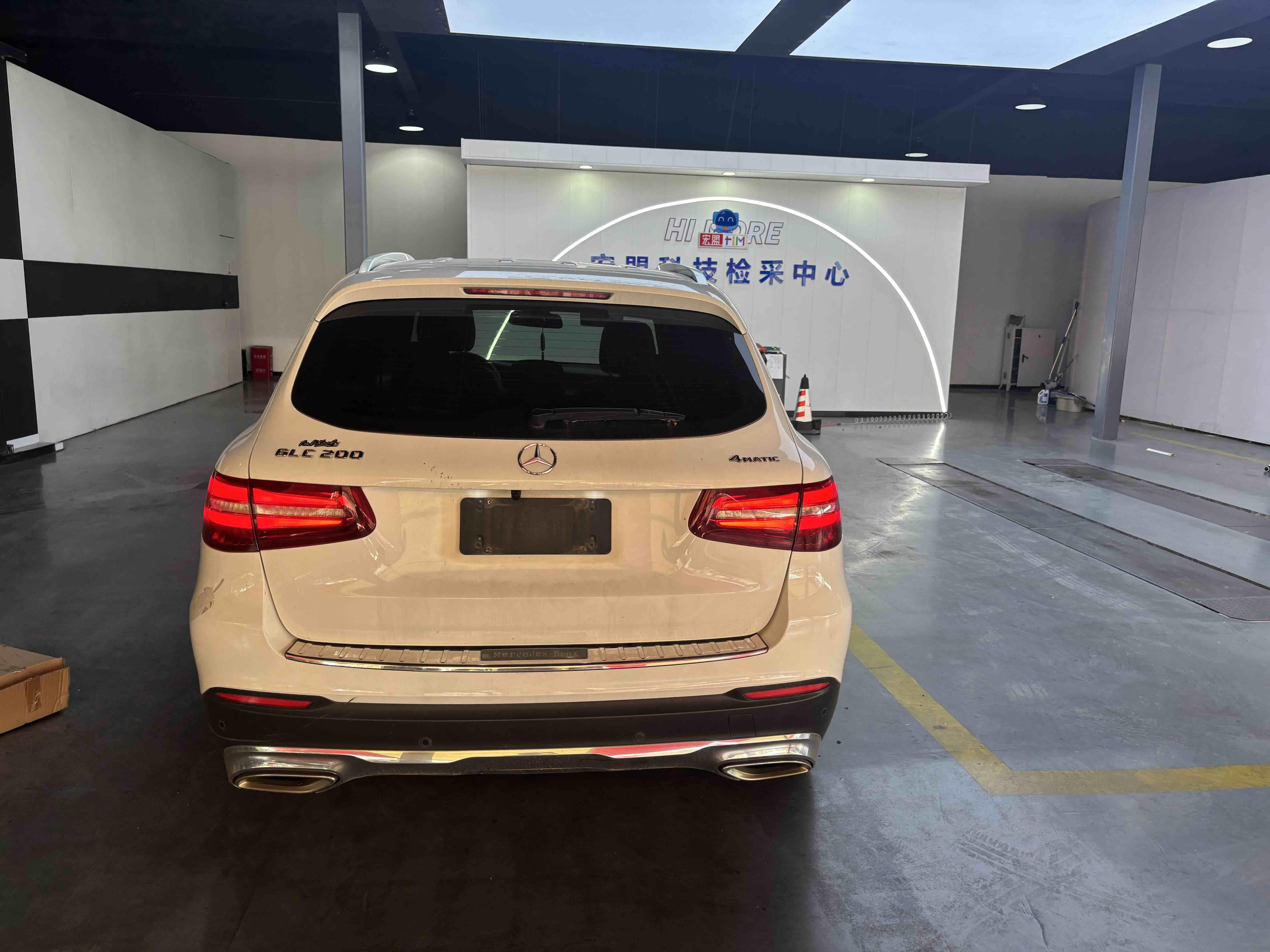 Mercedes-Benz GLC 2017 thumb 11