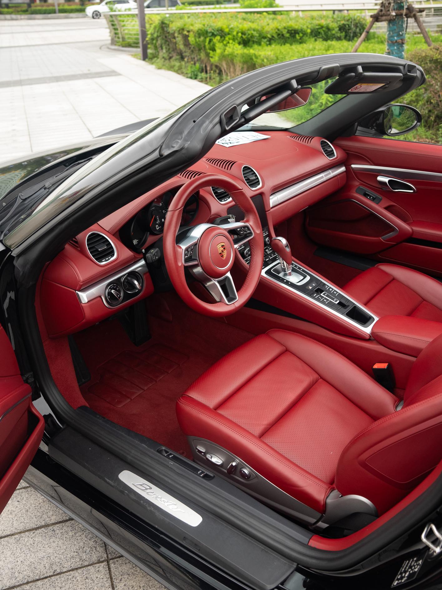 Porsche 718 2020 thumb 10