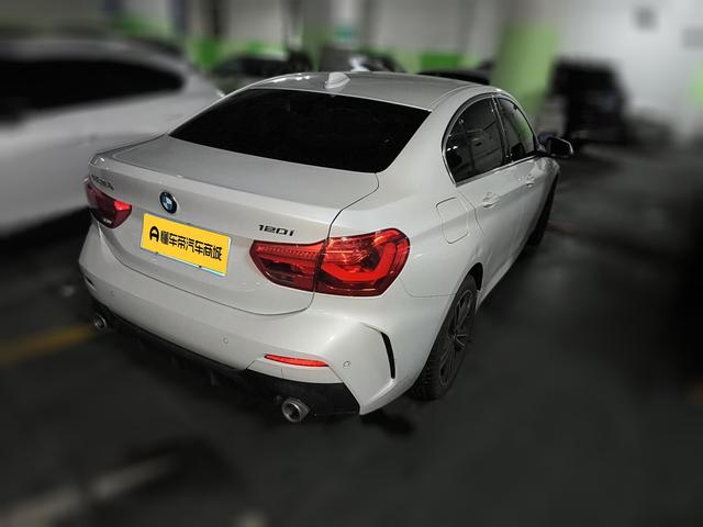 BMW 1 серии 2021 thumb 12
