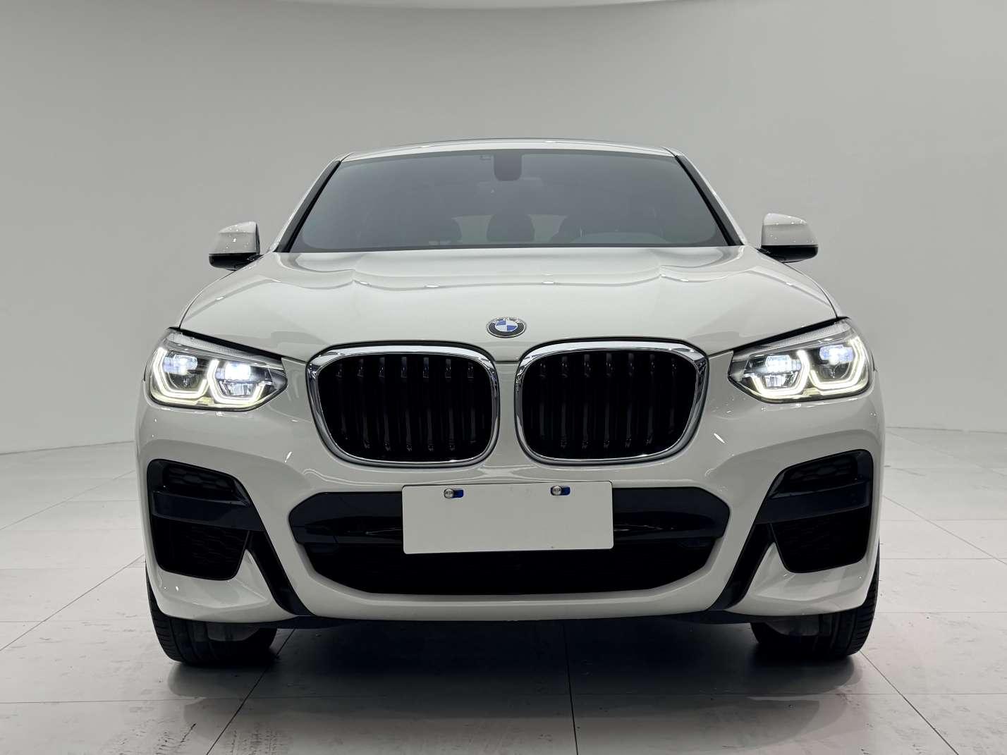 BMW X4 2020 thumb 9