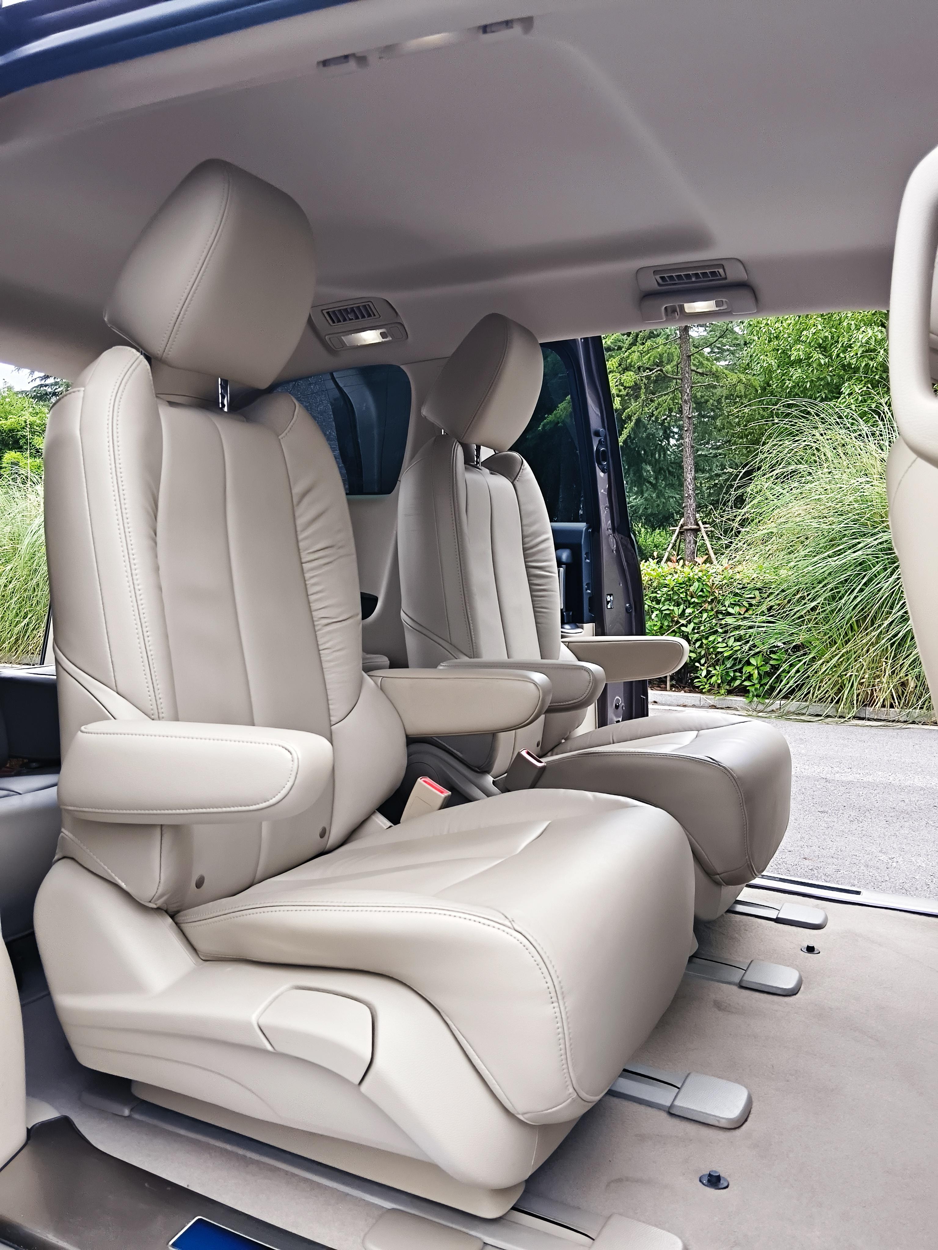 Buick GL8 2015 thumb 8
