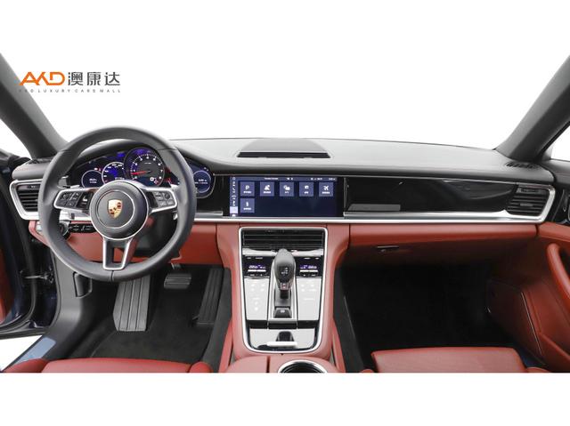 Porsche Panamera 2017 thumb 3