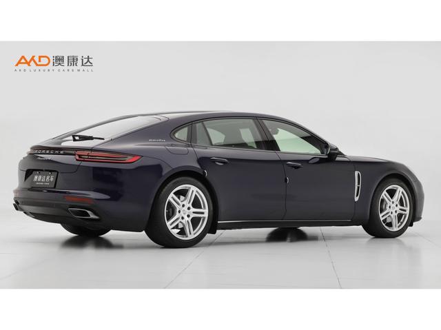Porsche Panamera 2017 thumb 12