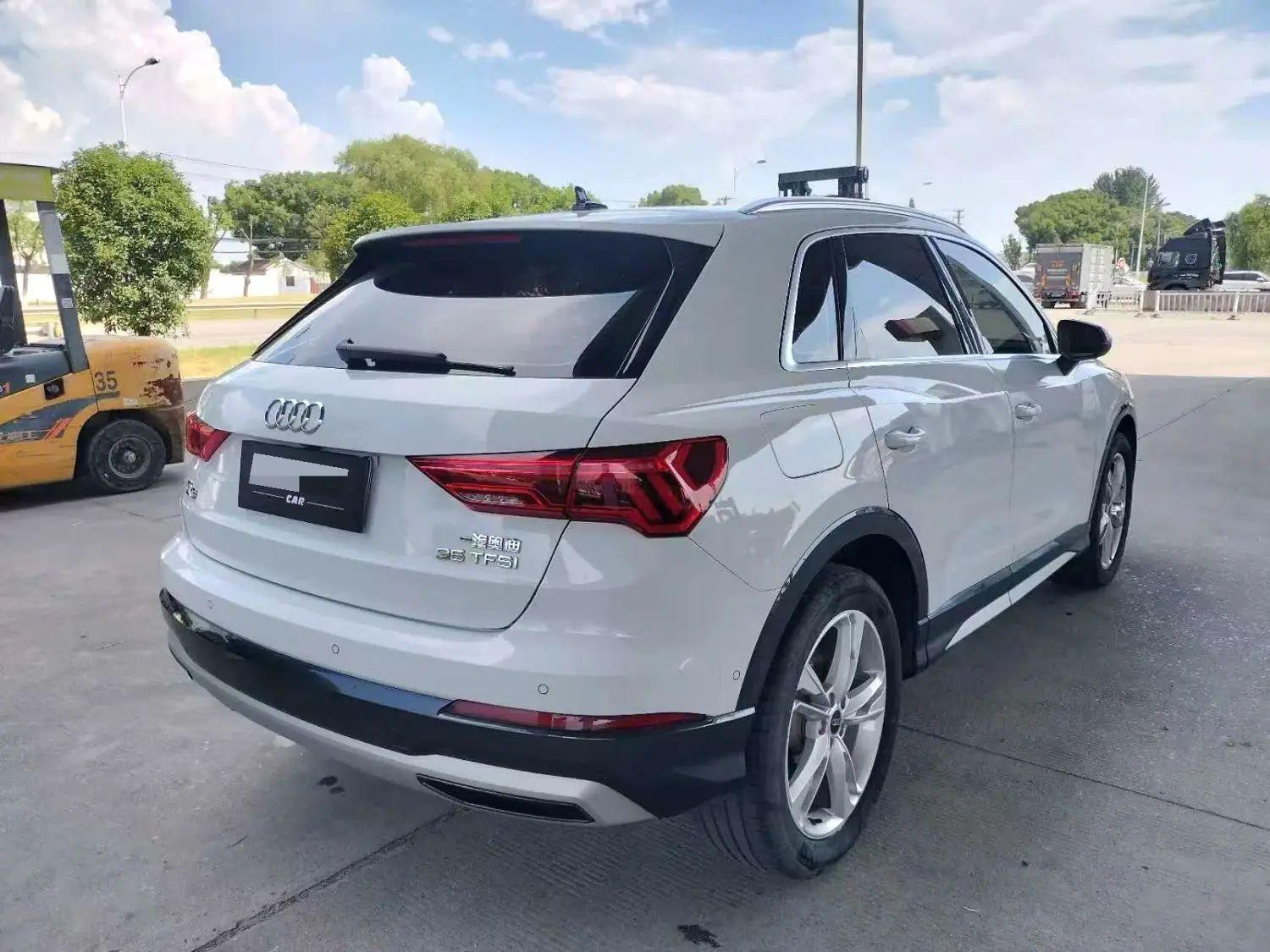Audi Q3 2022 thumb 4