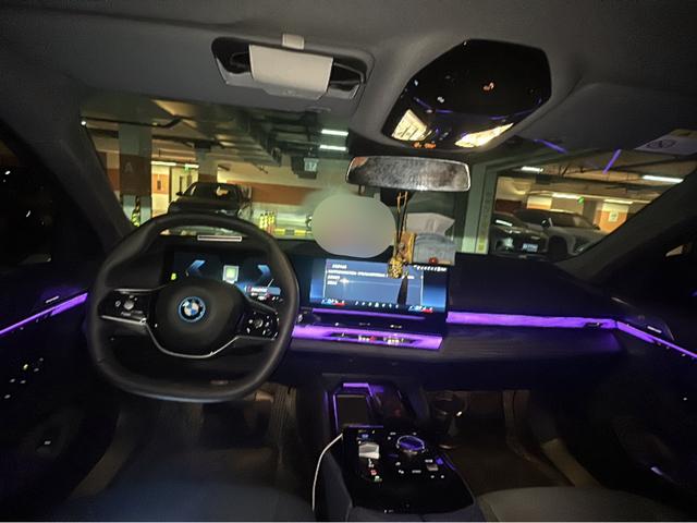 BMW i5 2024 thumb 3