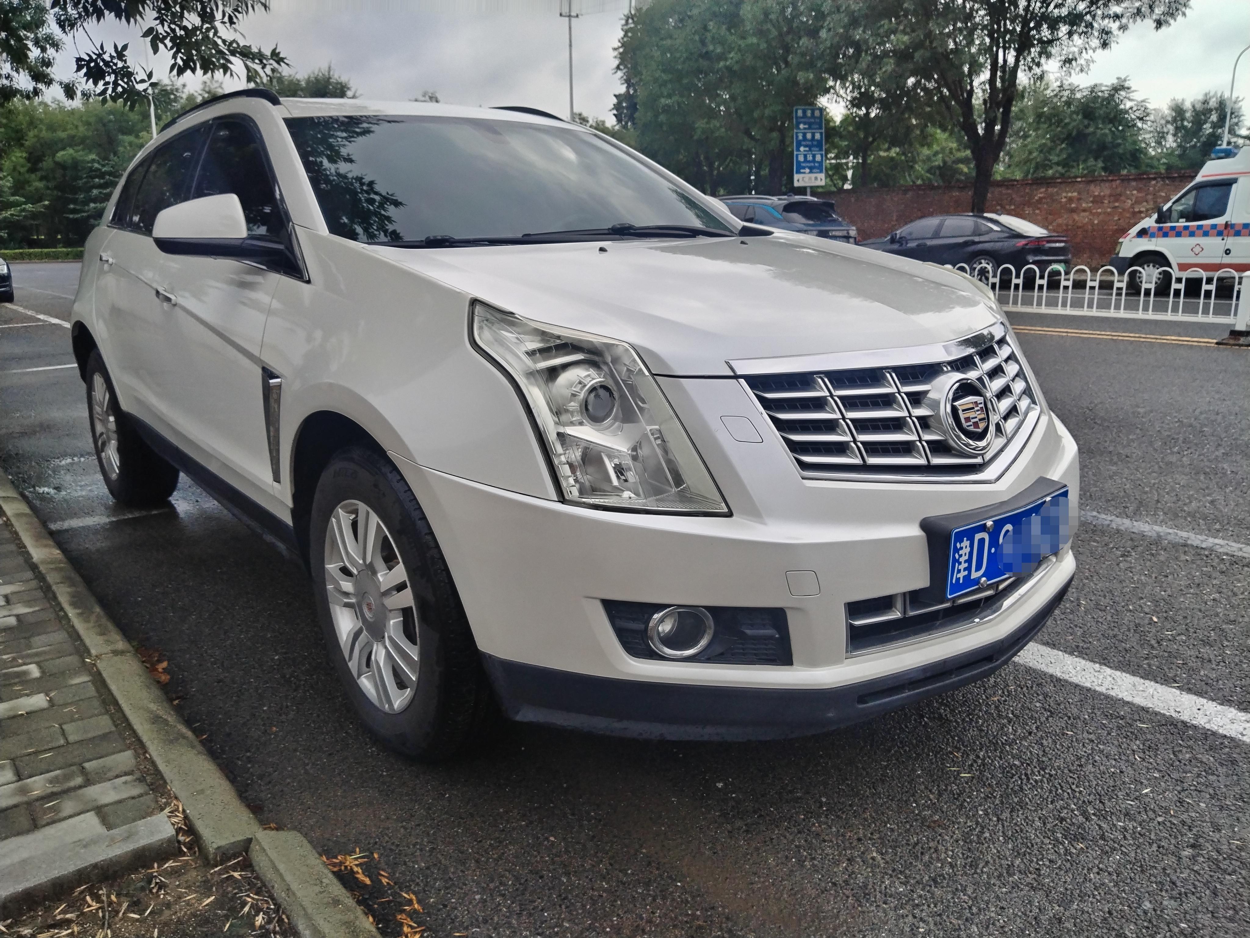 Cadillac SRX 2014 thumb 11