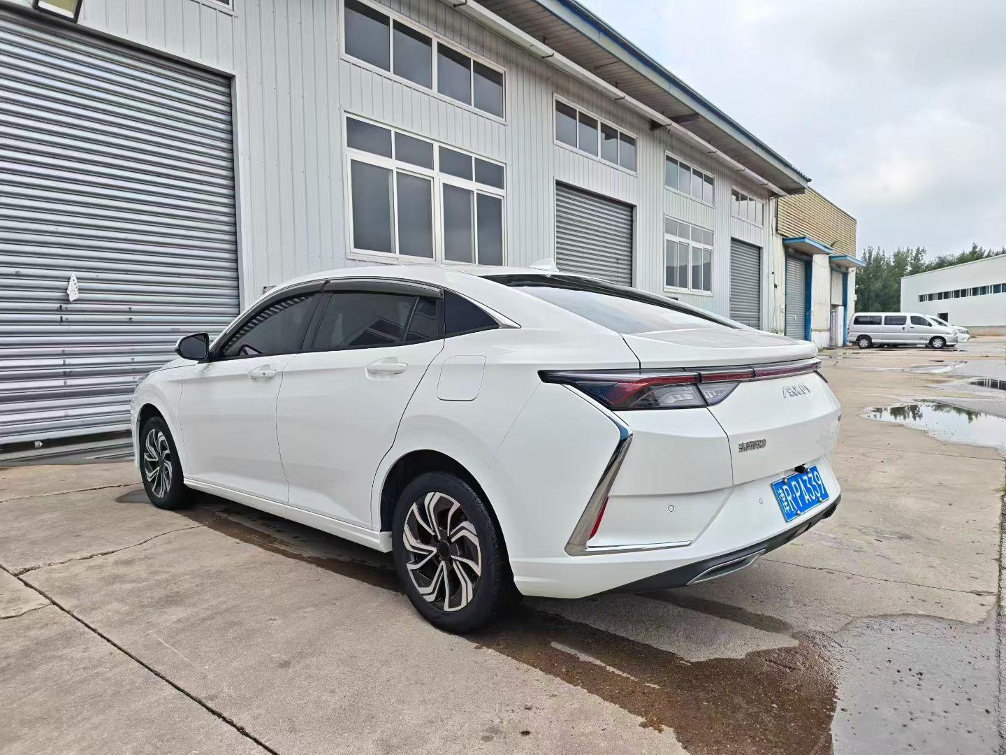 Dongfeng Aeolus Yixuan 2021 thumb 11