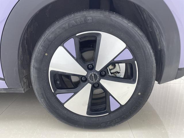 BYD Dolphin 2023 thumb 7
