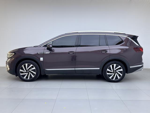 Volkswagen Lamando 2021 thumb 2