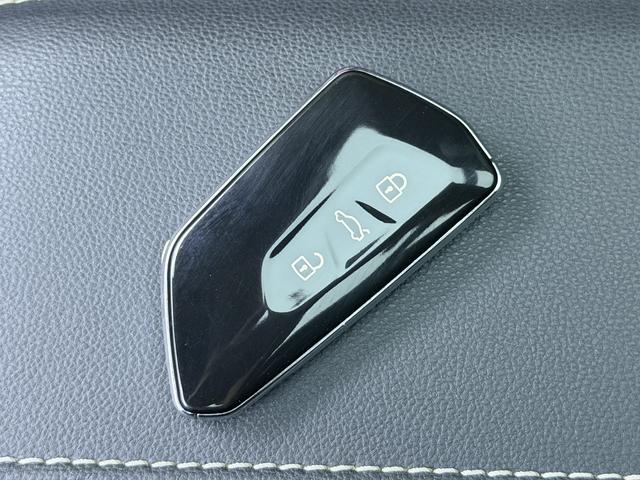 Volkswagen Lamando 2021 thumb 9