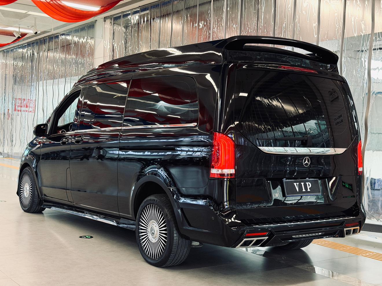 Mercedes-Benz V-Класс 2019 thumb 2