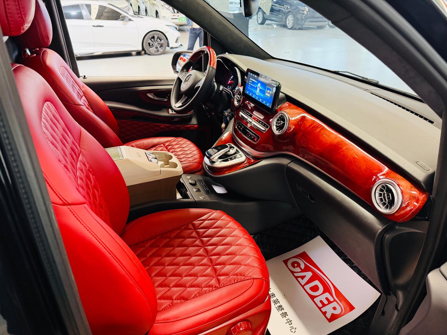 Mercedes-Benz V-Класс 2019 thumb 5