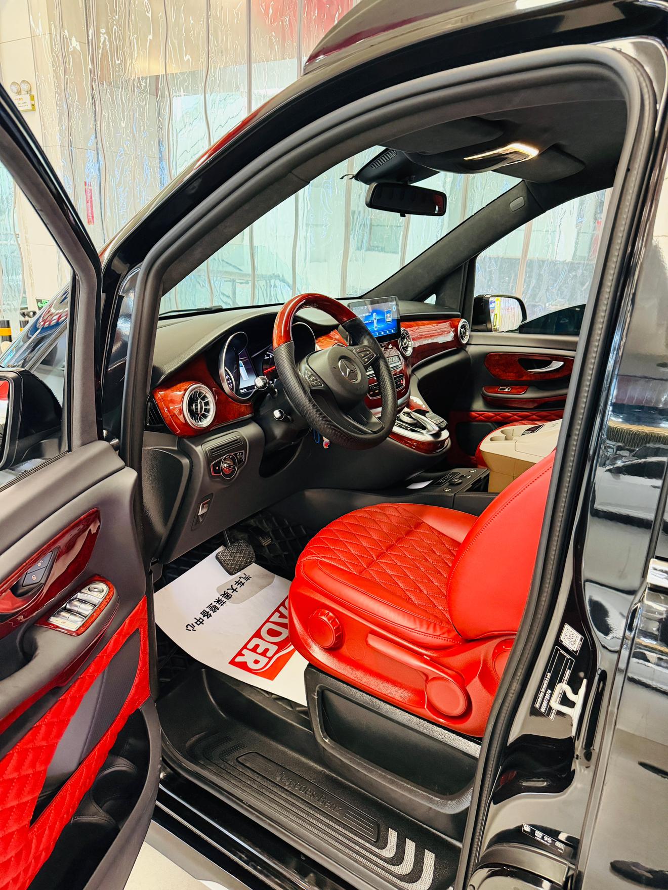 Mercedes-Benz V-Класс 2019 thumb 10