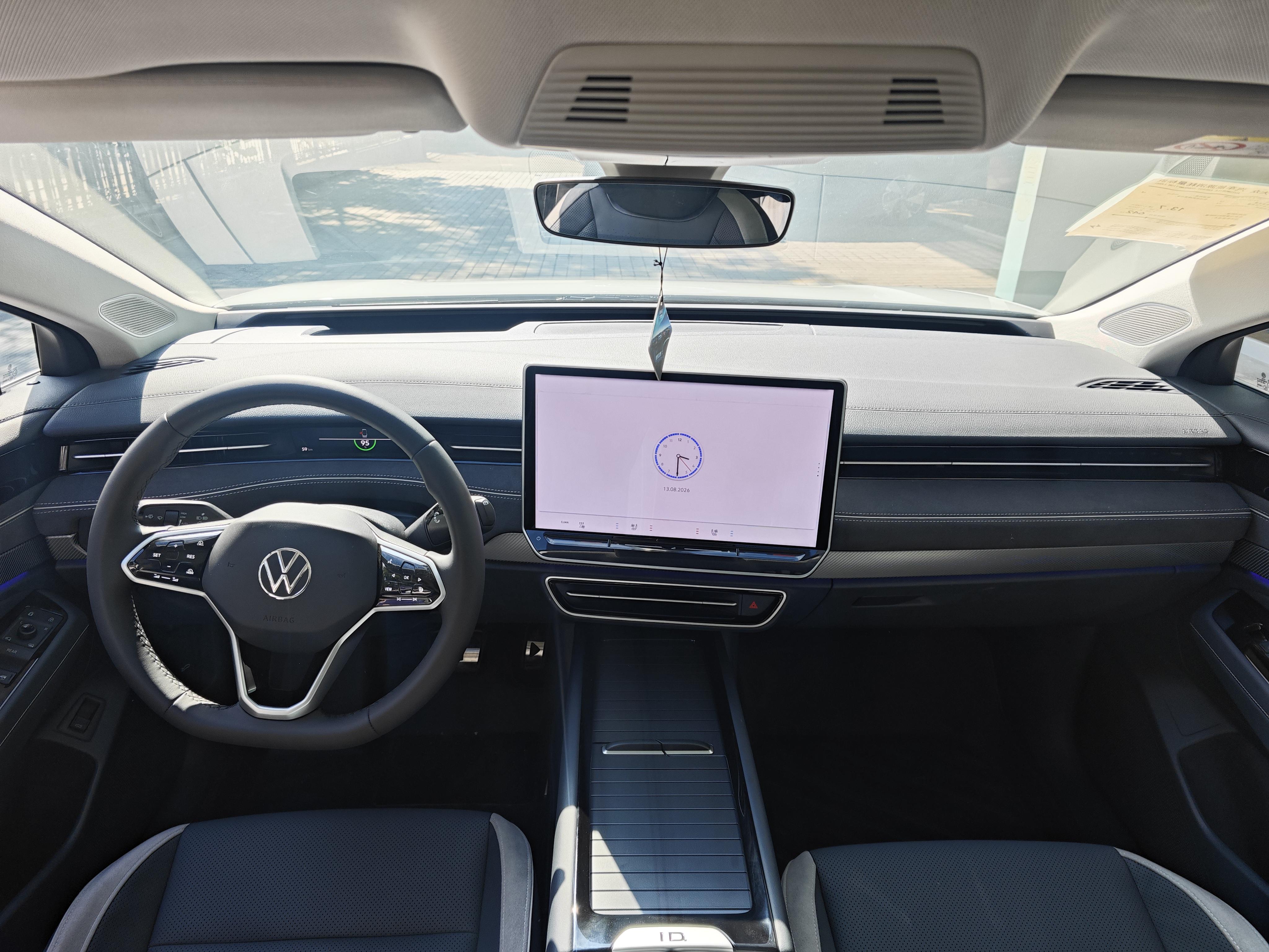 Volkswagen ID.7 2024 thumb 9