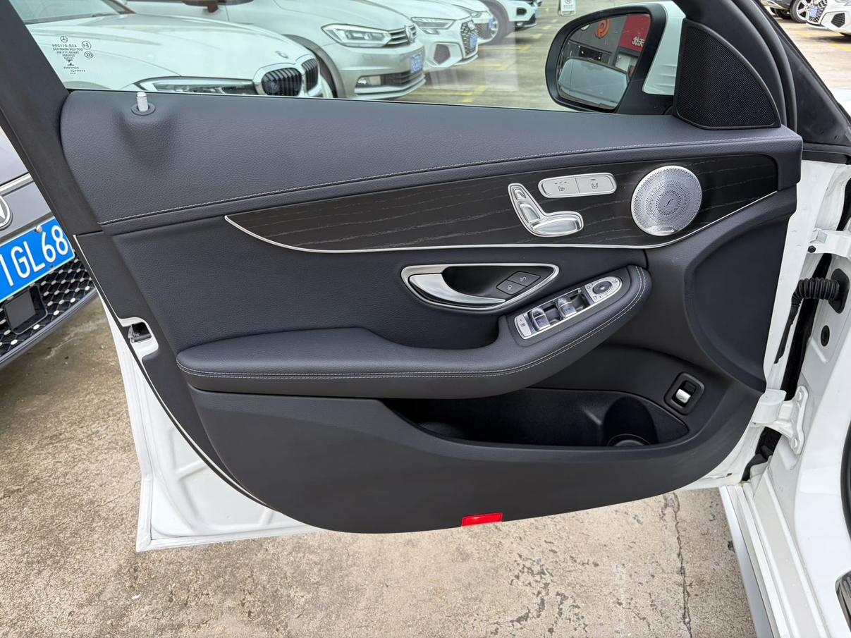 Mercedes-Benz C-Класс 2021 thumb 7