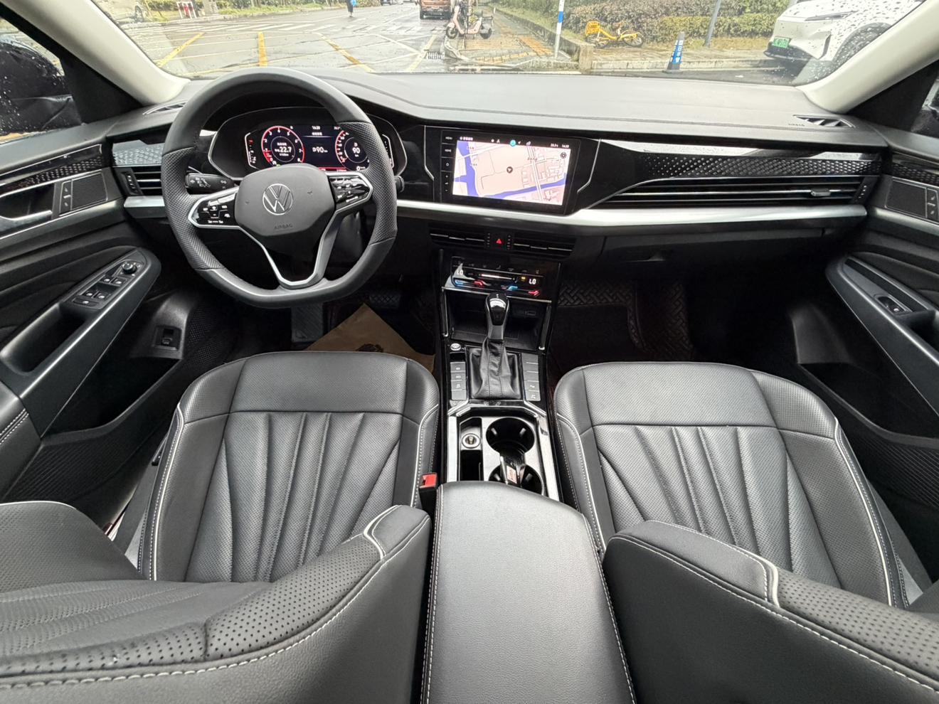 Volkswagen Passat (North America and China) 2023 thumb 6
