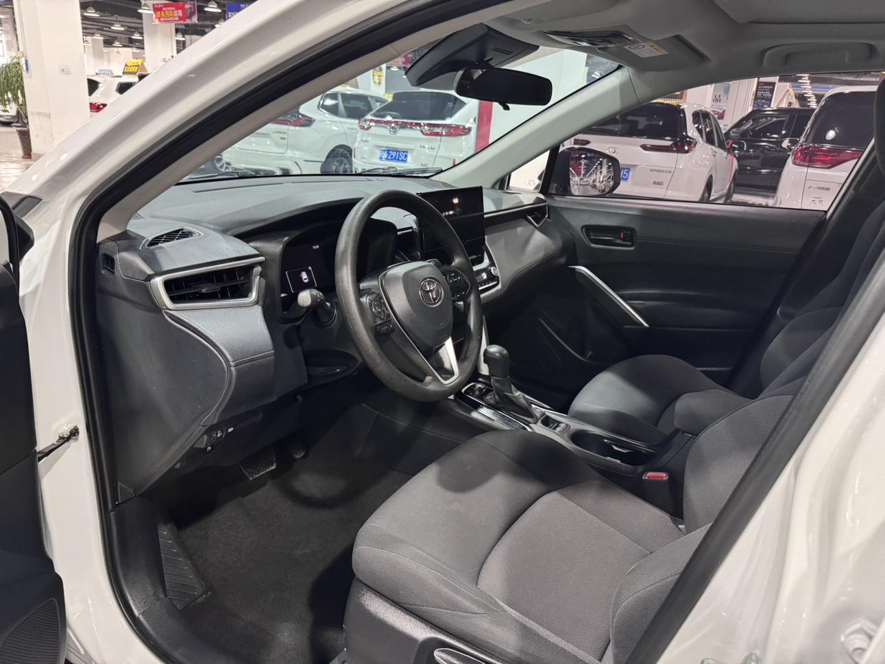 Toyota Frontlander 2023 thumb 6