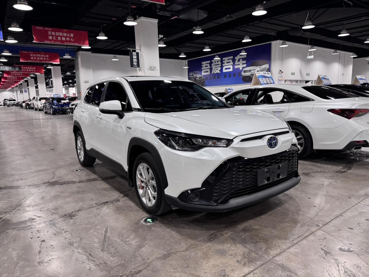 Toyota Frontlander 2023 thumb 10