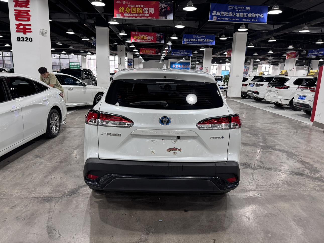 Toyota Frontlander 2023 thumb 12