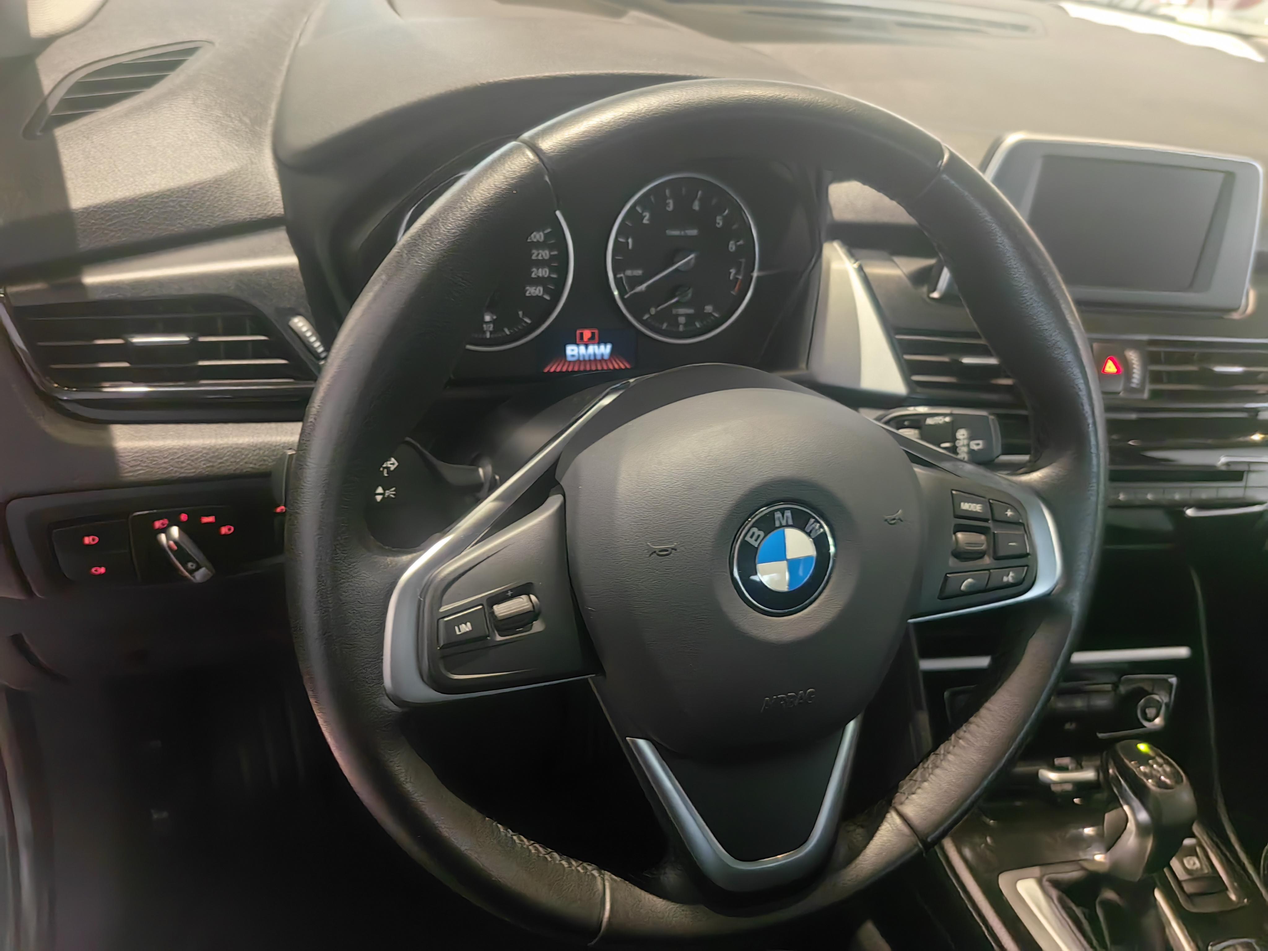 BMW 2 серии Active Tourer 2016 thumb 8