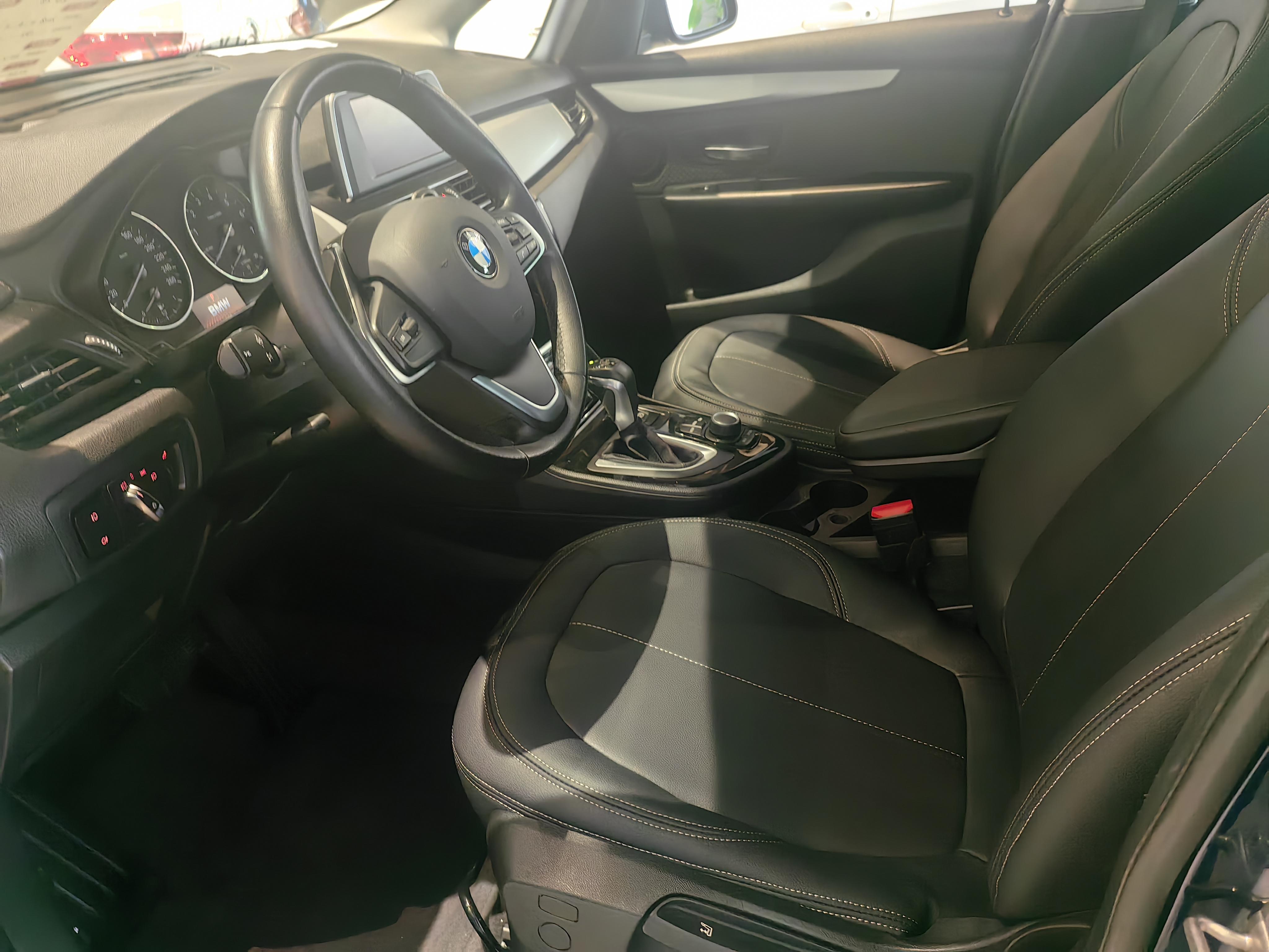 BMW 2 серии Active Tourer 2016 thumb 9