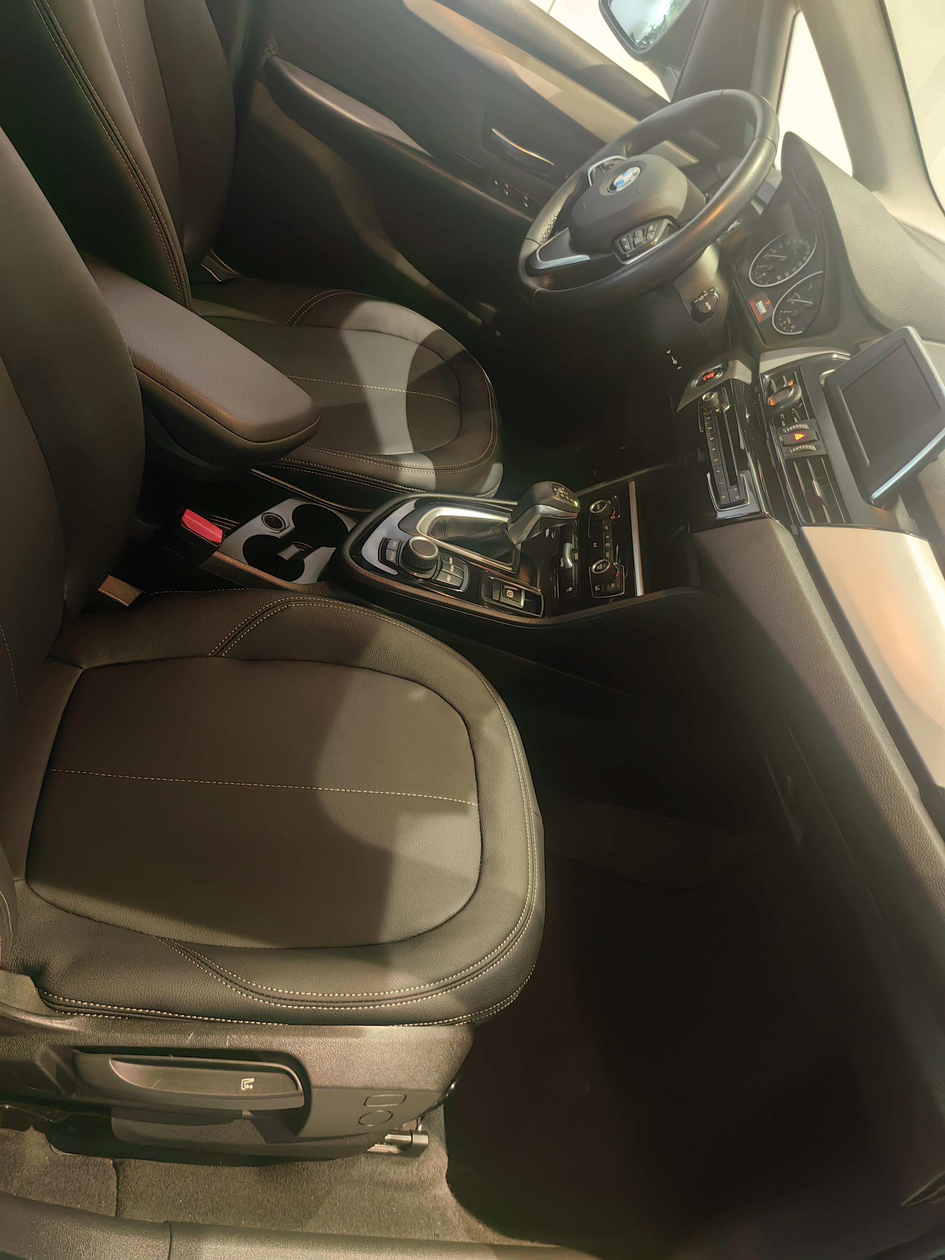 BMW 2 серии Active Tourer 2016 thumb 11