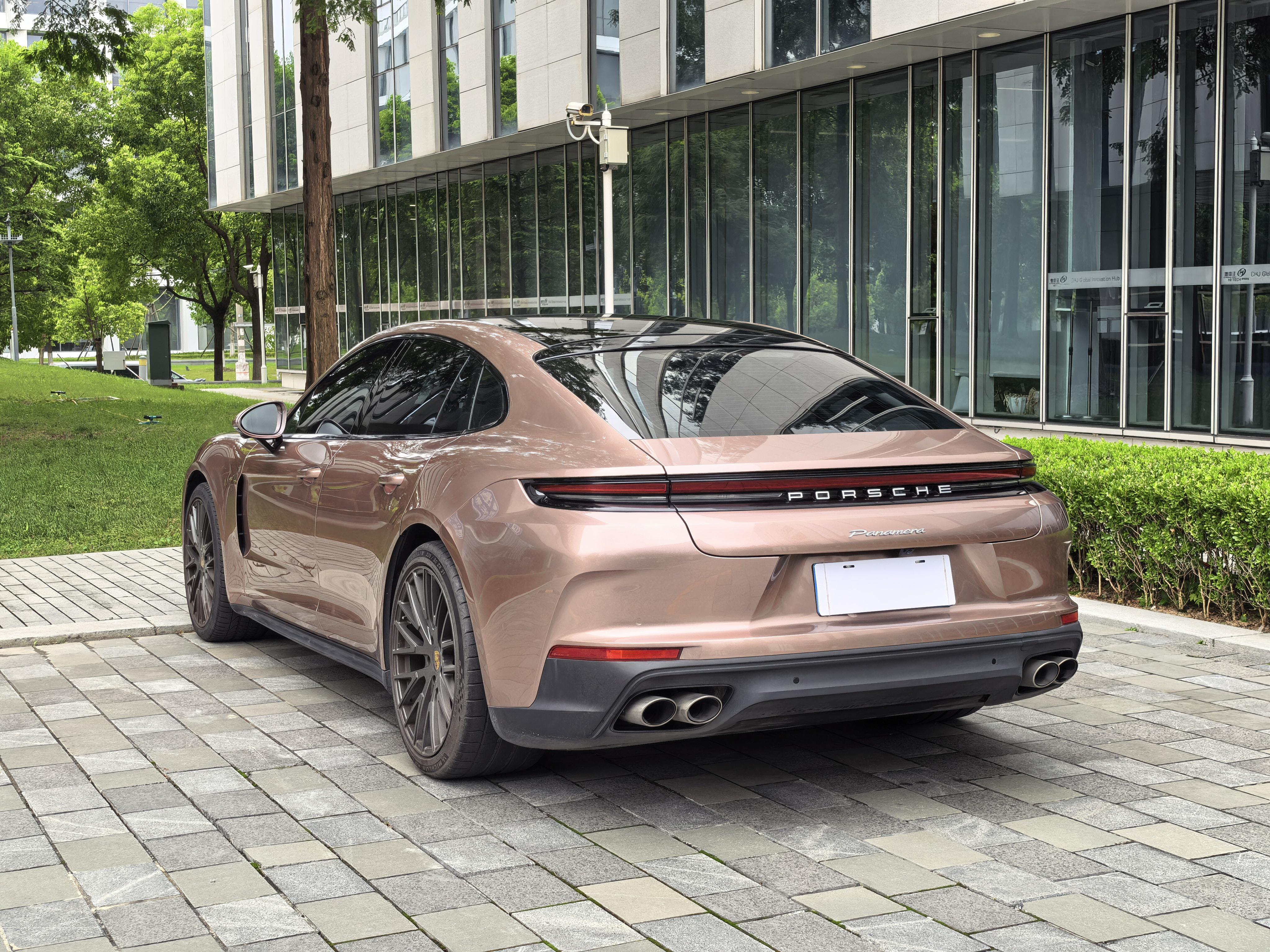 Porsche Panamera 2024 thumb 3