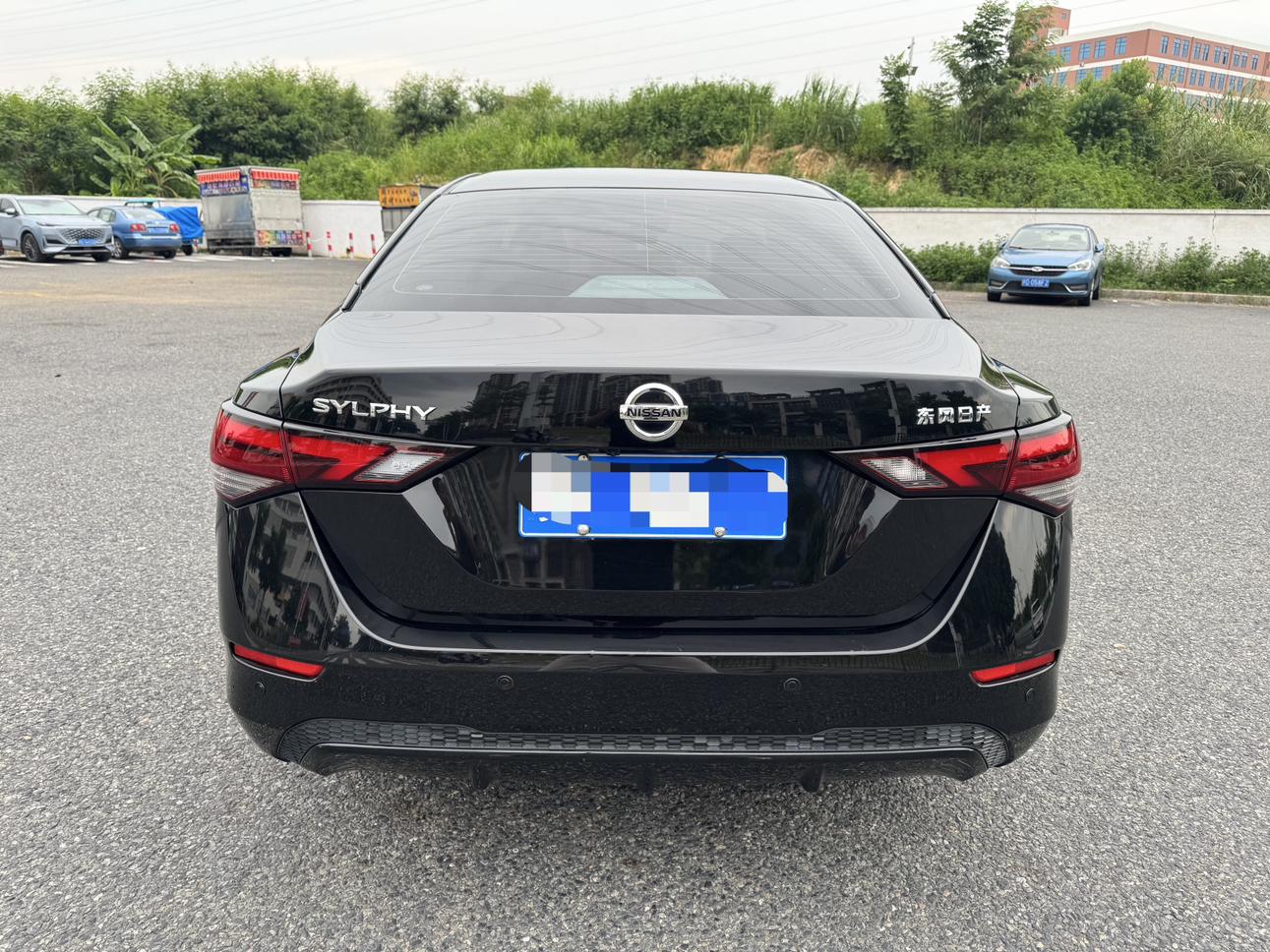 Nissan Sylphy 2021 thumb 3