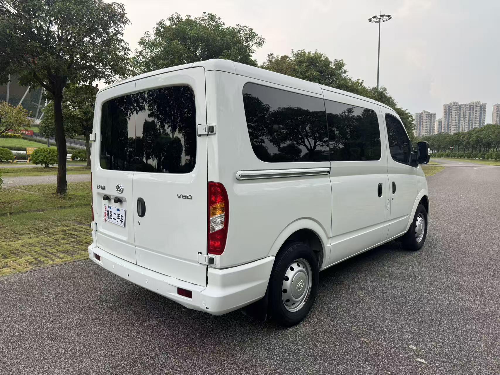 Maxus V80 2021 thumb 5
