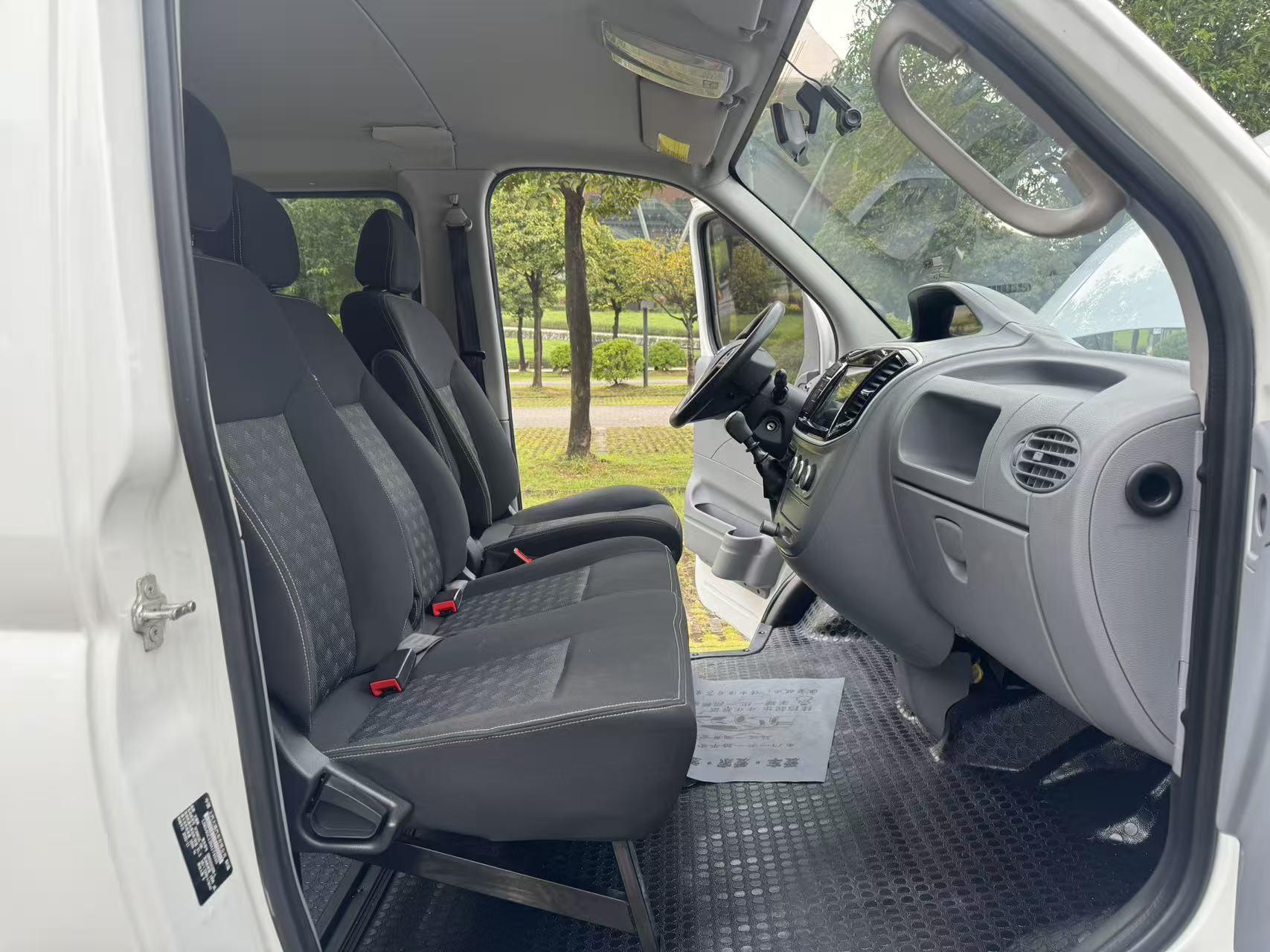 Maxus V80 2021 thumb 9