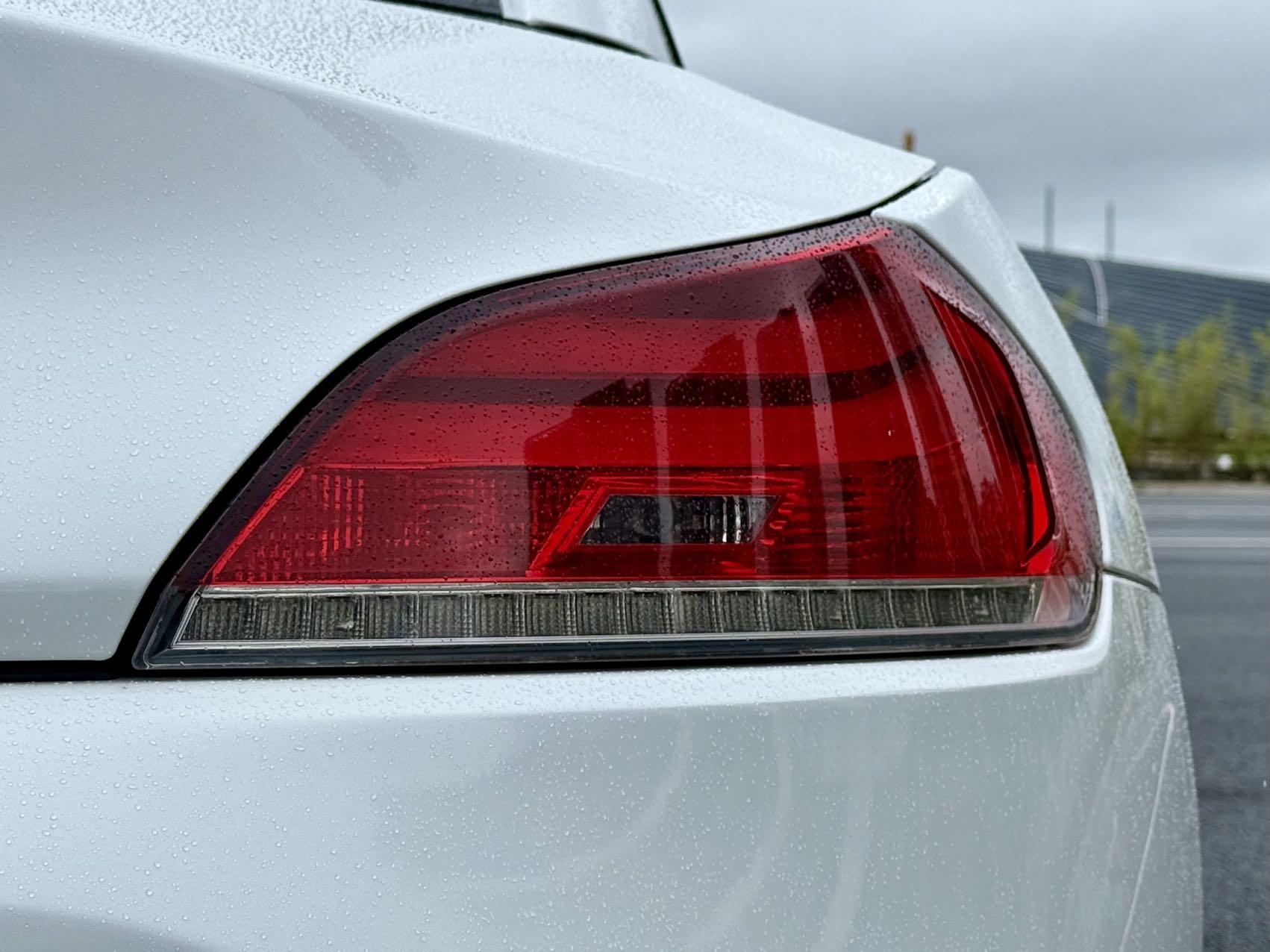 BMW Z4 2013 thumb 7