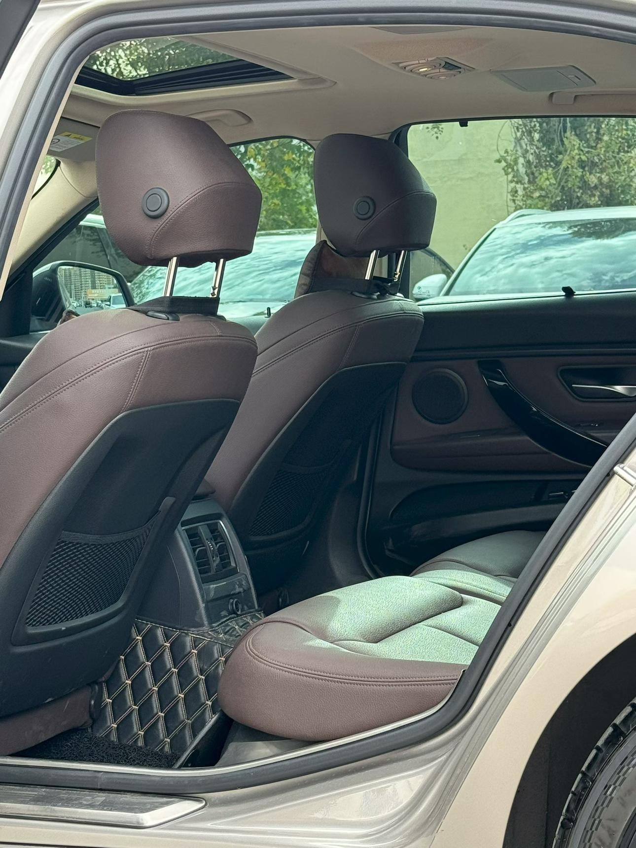 BMW 3 серии 2018 thumb 5