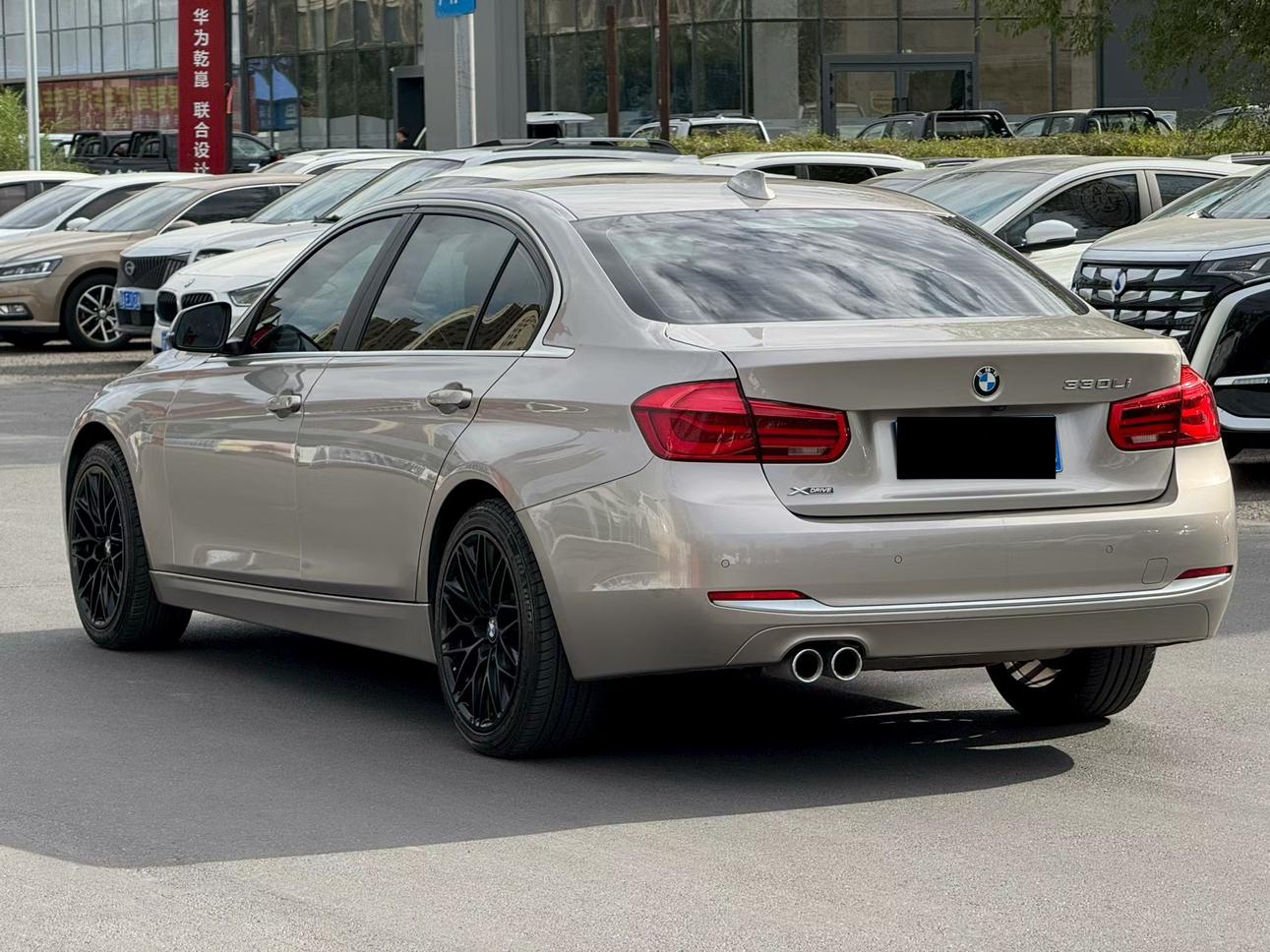 BMW 3 серии 2018 thumb 11