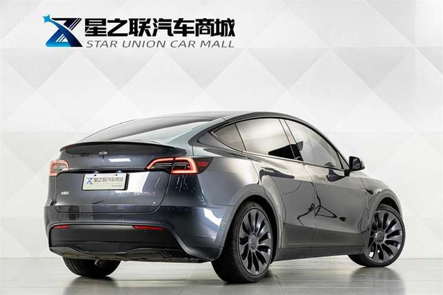 Tesla Model Y 2022 thumb 3