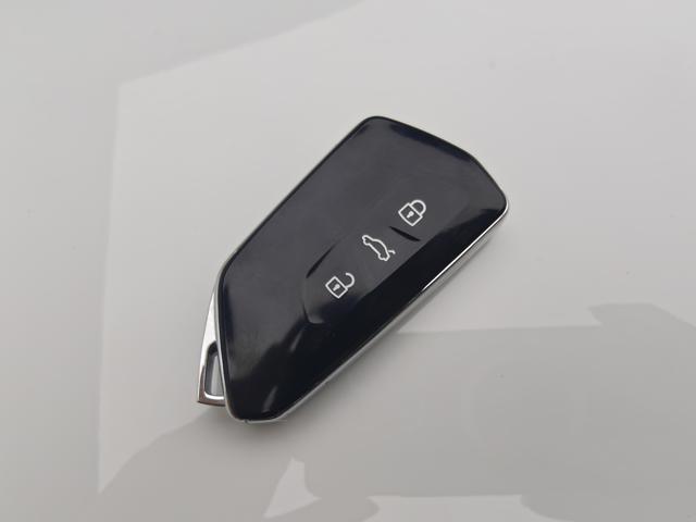 Volkswagen ID.4 2025 thumb 9