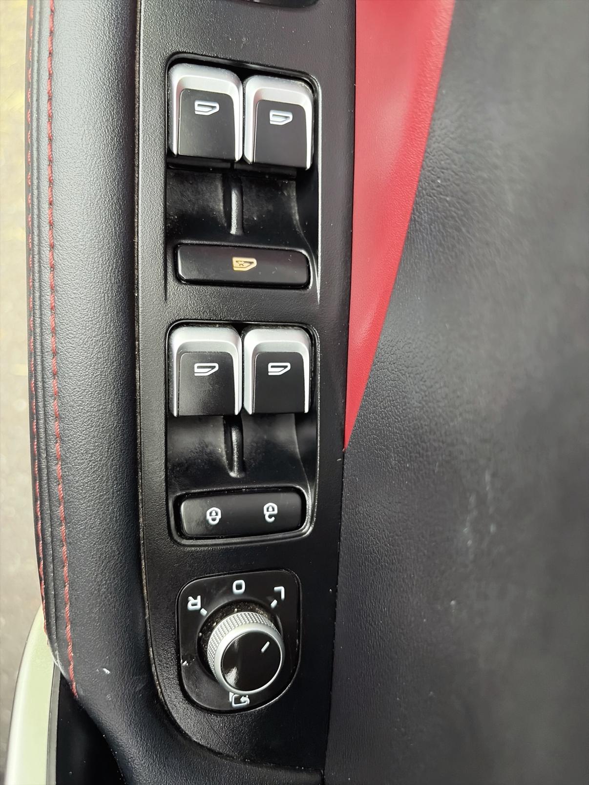 Geely Binyue 2021 thumb 8