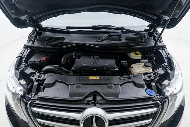 Mercedes-Benz V-Класс 2017 thumb 8