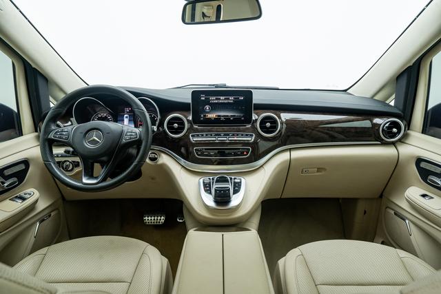 Mercedes-Benz V-Класс 2017 thumb 12