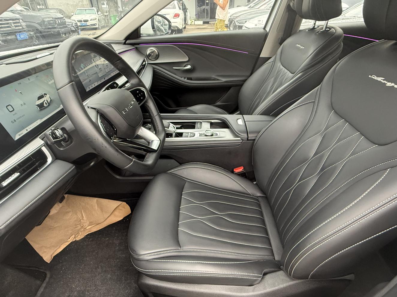 Chery Arrizo 8 2025 thumb 11