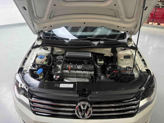 Volkswagen Bora 2014 thumb 8