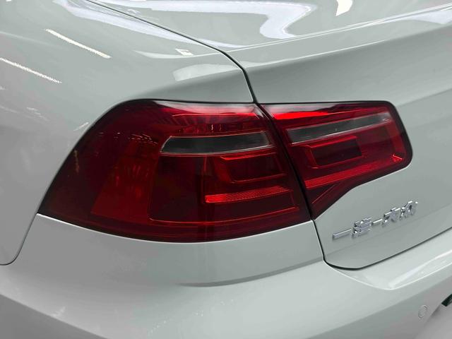 Volkswagen Bora 2014 thumb 11