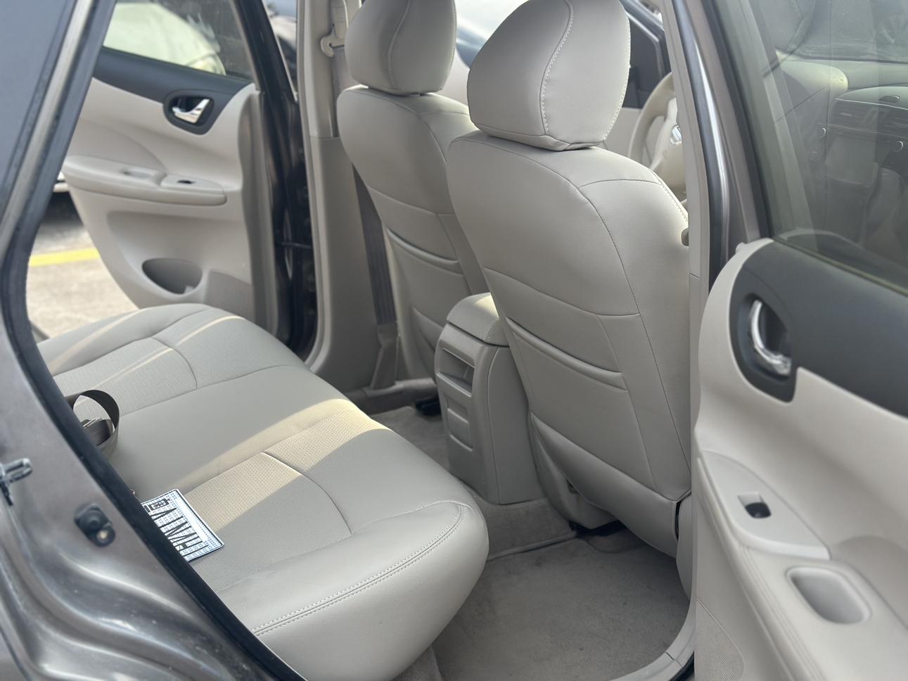 Nissan Tiida 2014 thumb 8
