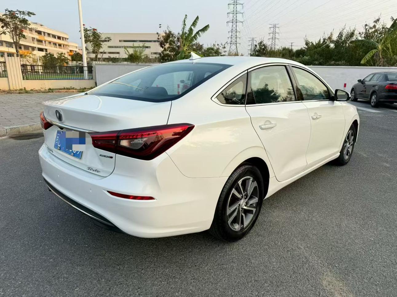 Changan Eado 2018 thumb 4