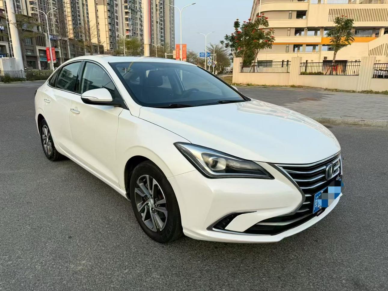 Changan Eado 2018 thumb 10