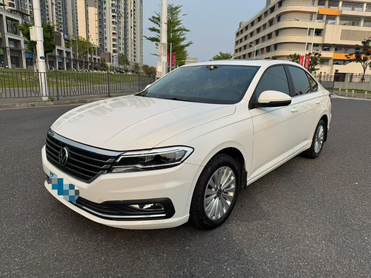 Volkswagen Lavida XR 2021 thumb 8
