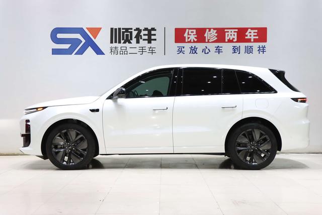 Lixiang (Li Auto) L6 2024 thumb 2
