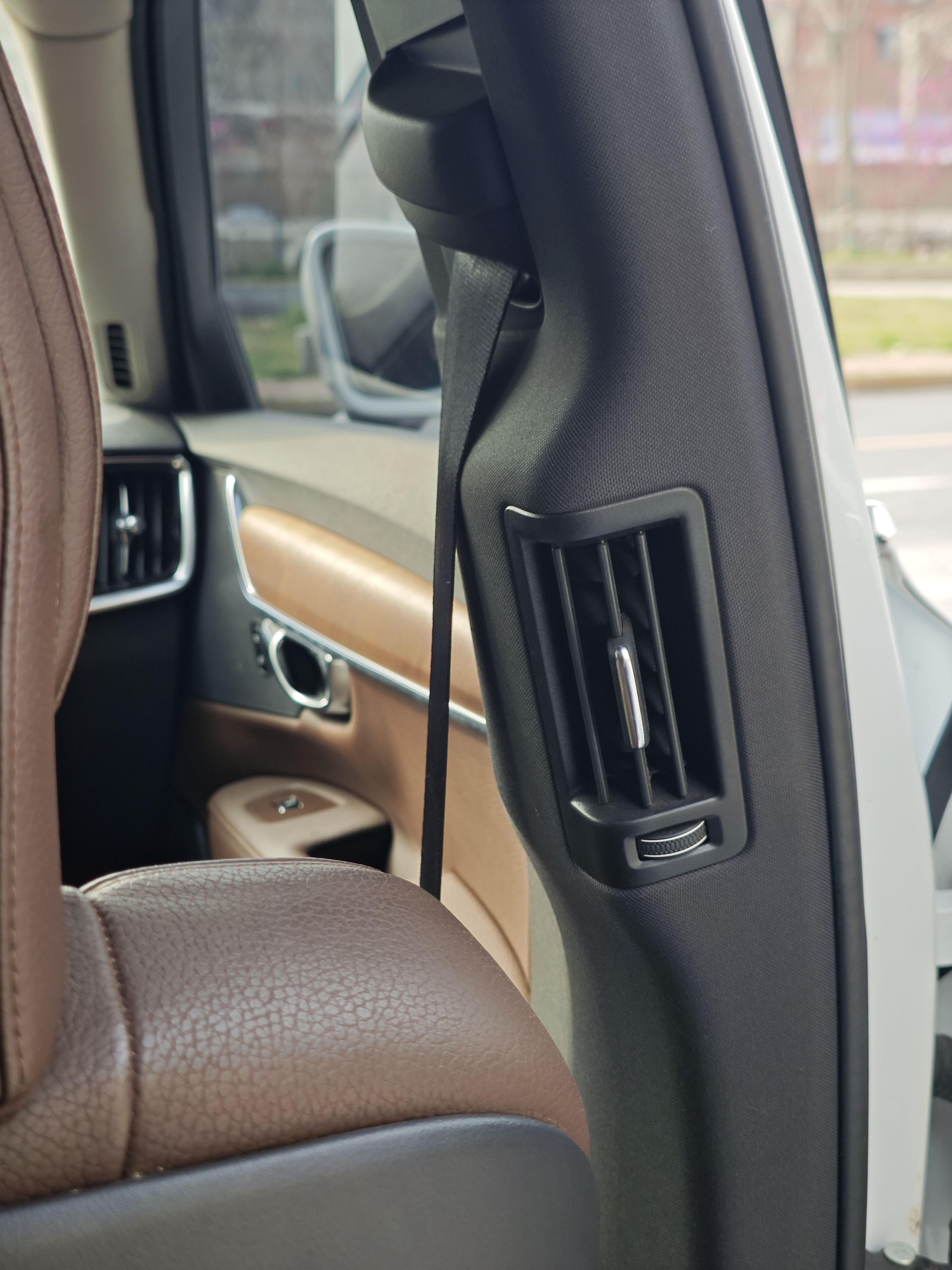 Volvo S90 2019 thumb 3