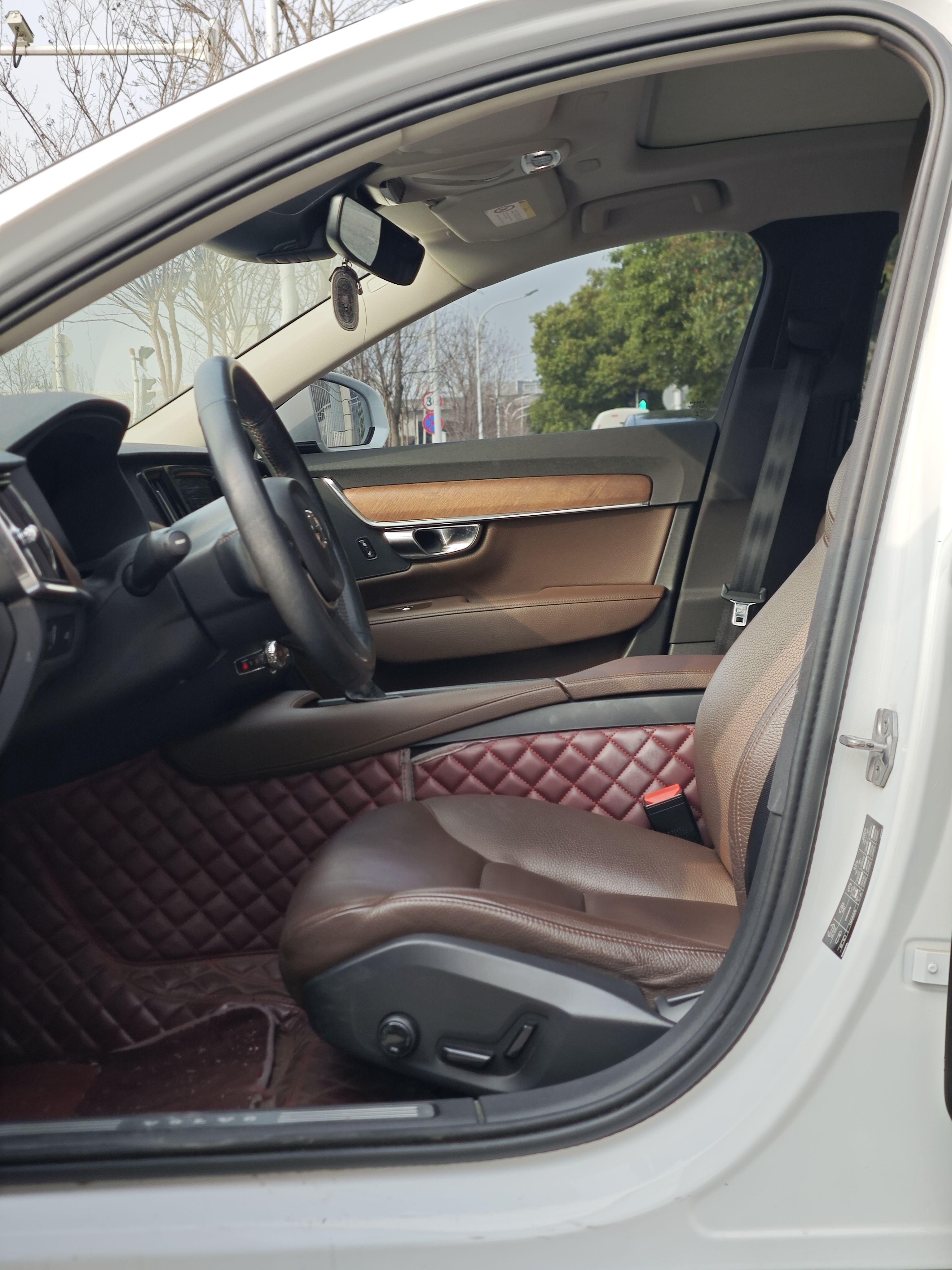 Volvo S90 2019 thumb 8
